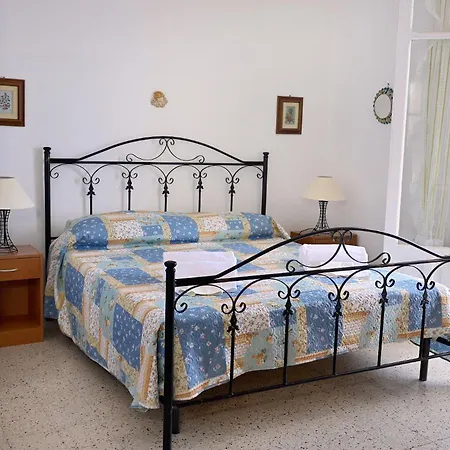 Borgo Dello Stazzone שאקה